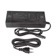 54,6V 2A 3-Loch CQ Stecker Ladegerät Für Den Elektroroller Kukirin G2 Pro DB