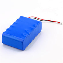 12V 8Ah Solar Straßenlaterne Solarkamera Solar Tierabweisende Transportroboterbatterie