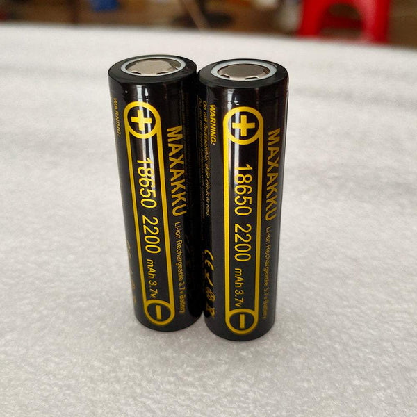 2pcs 18650 3.7V 2200mAh lithium batterie Button Top Für Taschenlampe Stirnlampe Mikrofone
